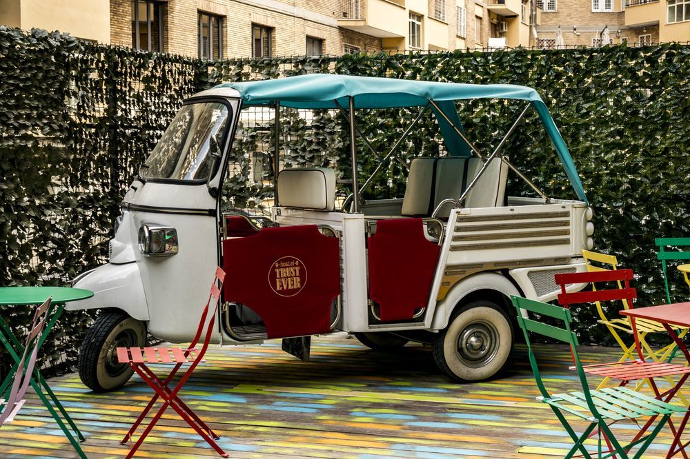 Trastevere 5* Rome